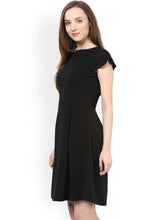 Load image into Gallery viewer, Queen ellie Black Fit & Flare Dress