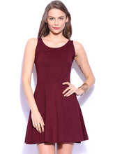 Load image into Gallery viewer, Queen ellie Maroon Skater Dress