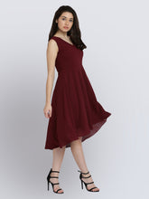 Load image into Gallery viewer, Queen ellie Women Red Solid Fit and Flare Dress