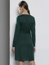 Load image into Gallery viewer, Queen ellie Women Green Solid A-Line Dress