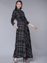 Load image into Gallery viewer, Queen ellie Women Black Printed Shirt Maxi Dress