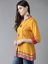 Load image into Gallery viewer, Queen Ellie Women Mustard Yellow & Pink Printed Tunic