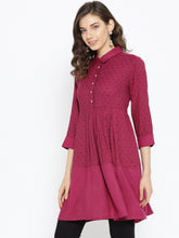 Load image into Gallery viewer, Queen Ellie Pink and blue printed tunic