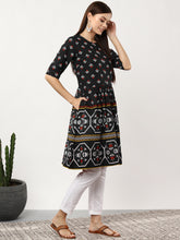 Load image into Gallery viewer, Queen Ellie Magenta and black self-design Kurti