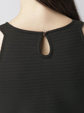 Load image into Gallery viewer, Queen ellie Women Black Striped A-Line Dress