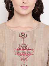 Load image into Gallery viewer, Queen ellie Women Brown Solid A-Line Kurti