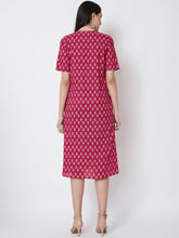 Load image into Gallery viewer, Queen ellie Women Pink Printed Sheath Dress