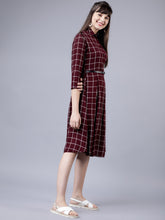 Load image into Gallery viewer, Queen ellie Women Maroon & White Shirt Dress