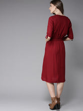 Load image into Gallery viewer, Queen ellie Women Maroon Solid Midi A-Line Dress