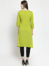 Load image into Gallery viewer, Queen ellie Women Green Solid Straight Kurti