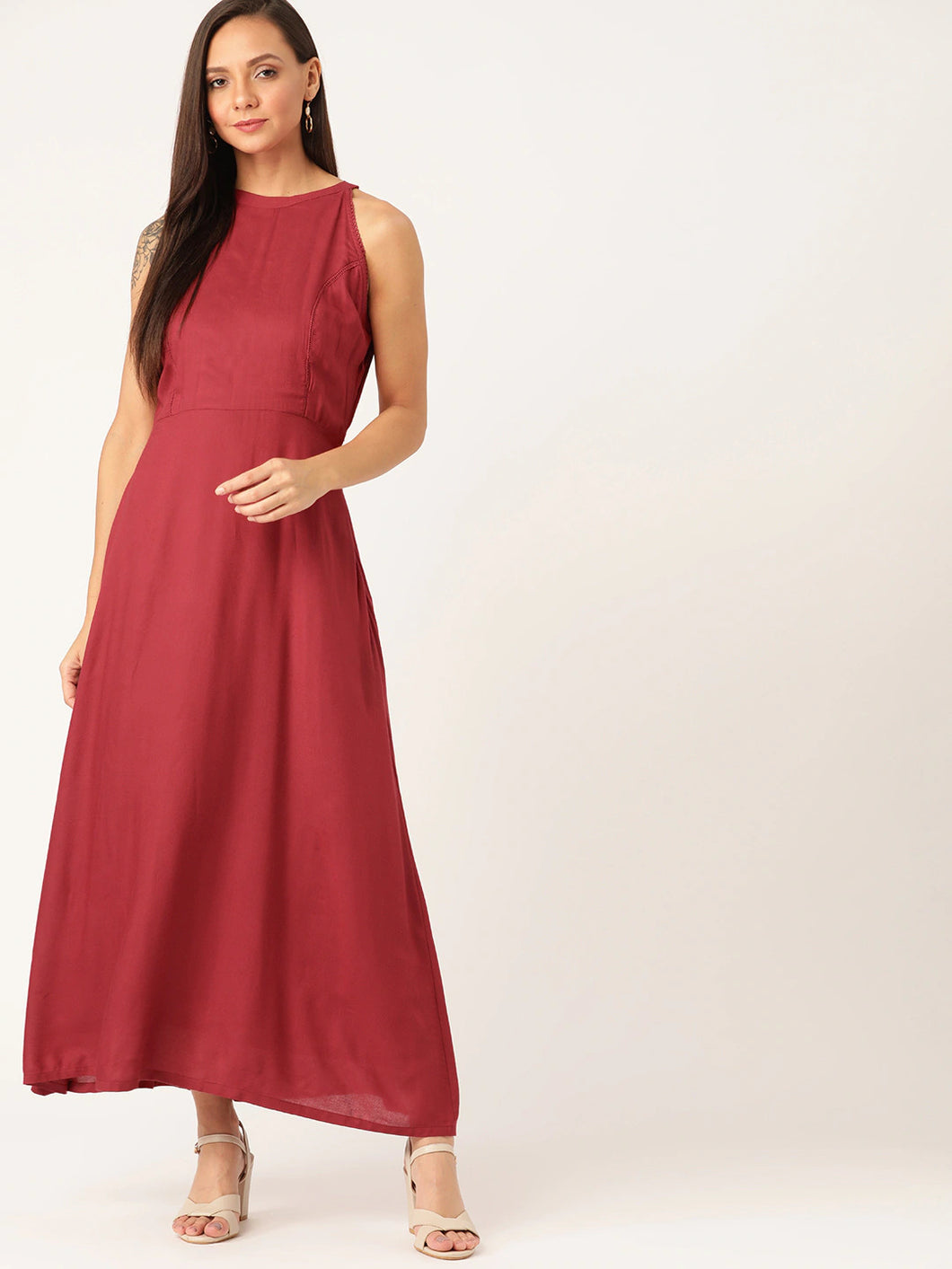 Queen ellie Women Maroon Solid Maxi Dress
