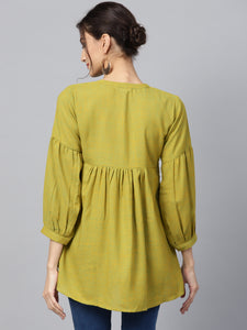 Queen Ellie Women Green Woven Design A-Line Kurti